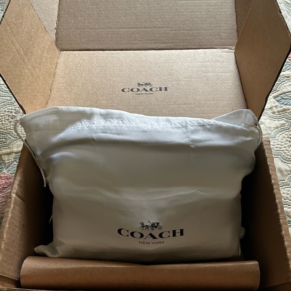 Coach pillow tabby shoulder bag 26 - Picture 4 of 15